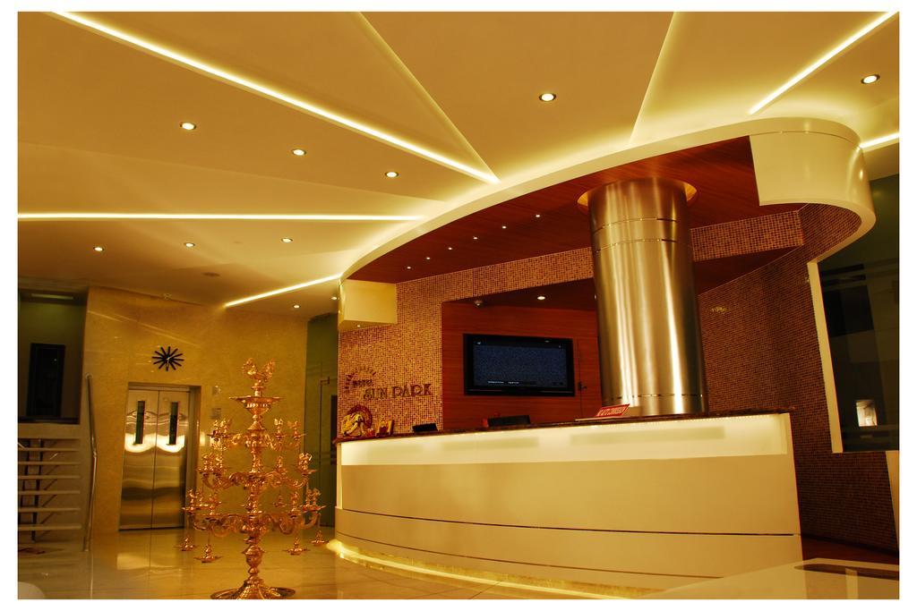 Hotel Sun Park Pondicherry Eksteriør bilde